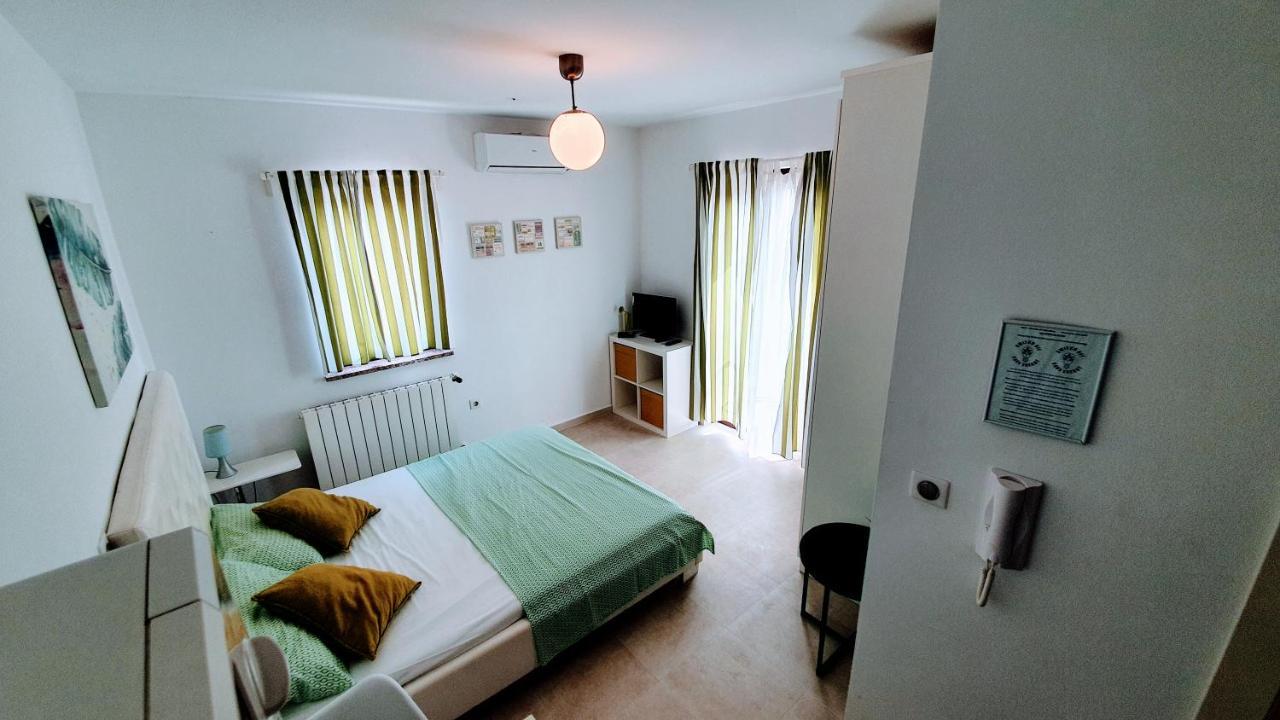 Apartments Villa Alba Пореч Екстер'єр фото