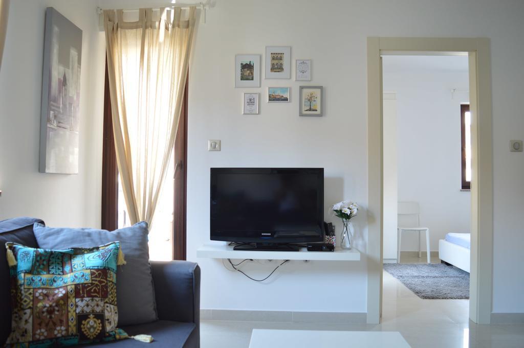 Apartments Villa Alba Пореч Екстер'єр фото