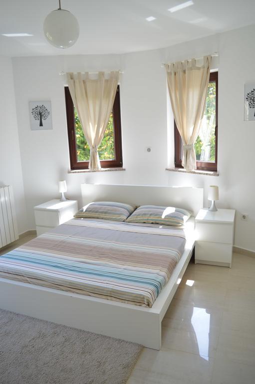 Apartments Villa Alba Пореч Екстер'єр фото