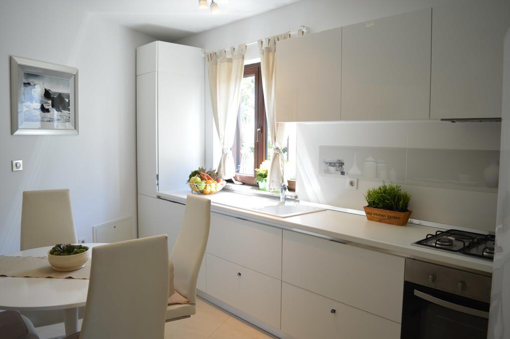 Apartments Villa Alba Пореч Екстер'єр фото